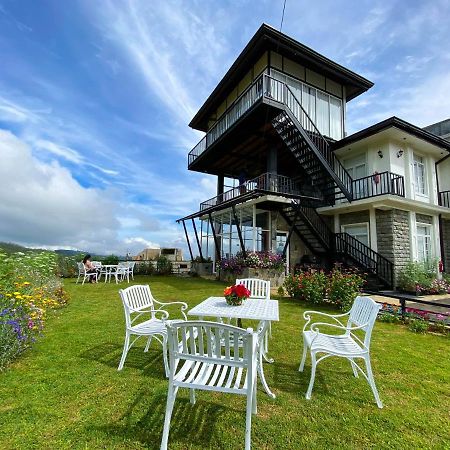 Friendly Hills Hotel Нувара-Элия Экстерьер фото